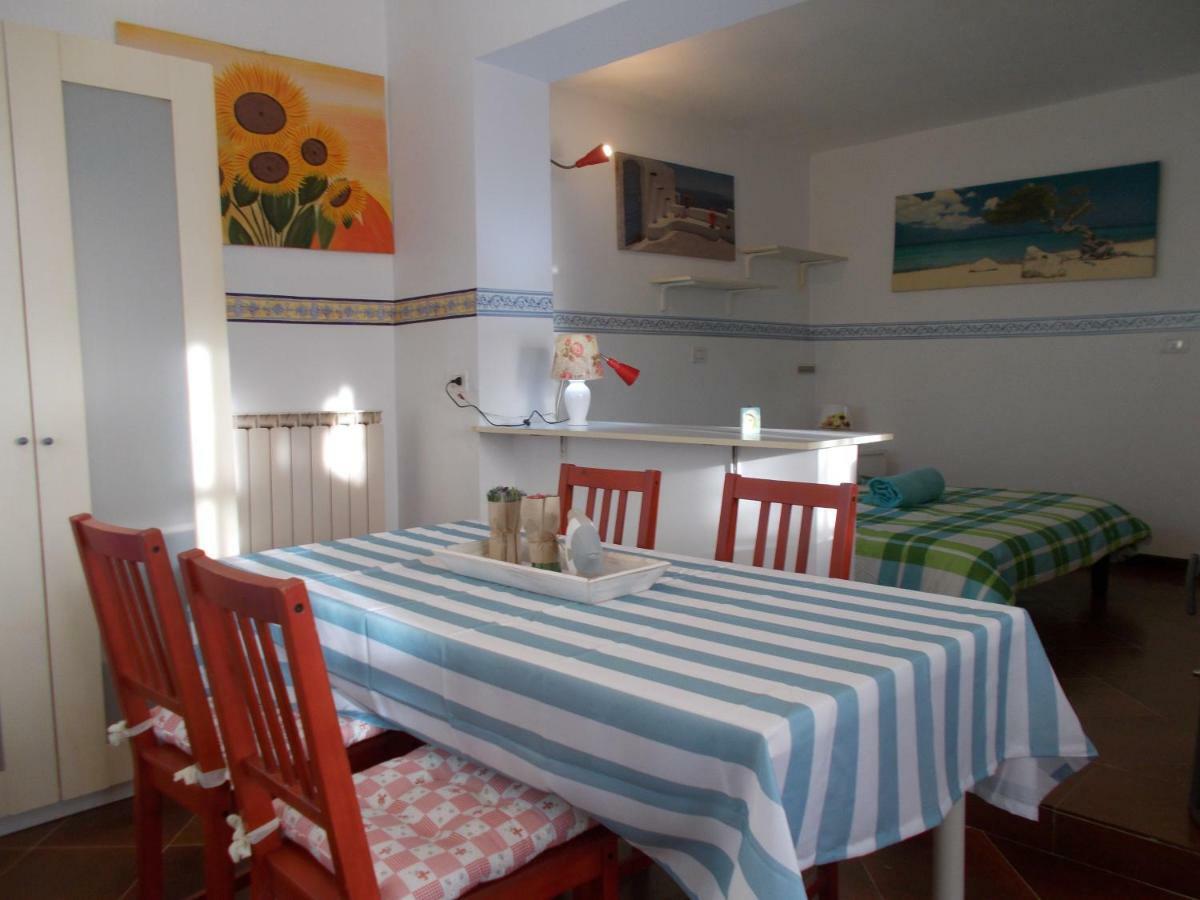 Il Granello Di Senape B&B Palazzo Canavese Екстериор снимка